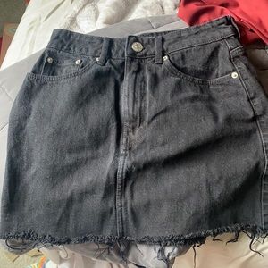 Adorable black jean skirt
